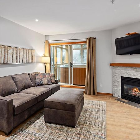 Glaciers Reach By Allseason Vacation Rentals Whistler Exterior photo